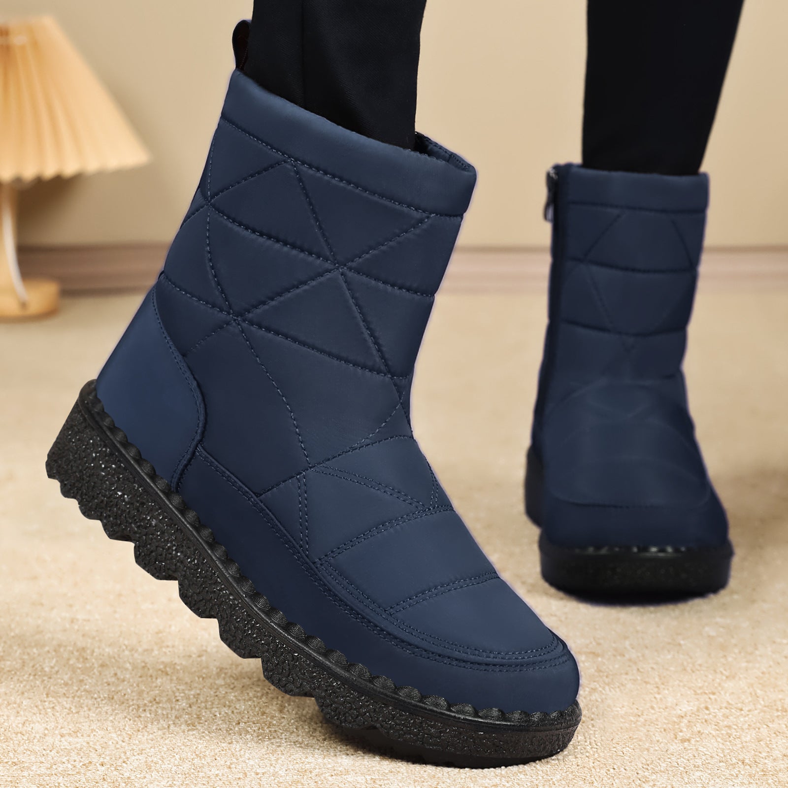Damen Winterstiefel mit isolierender Sohle und wärmendem Innenfutter