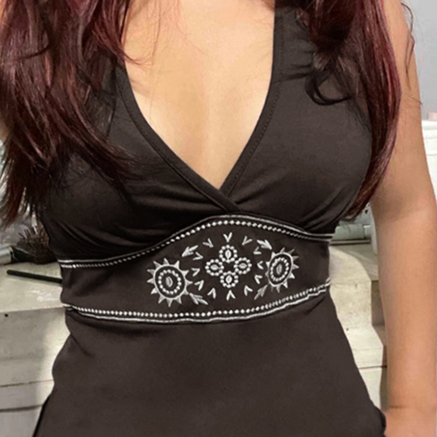 Damen Elegantes Haltertop mit raffinierten Details R&B