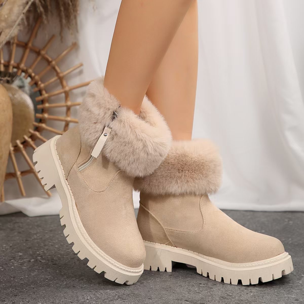 Damen Winterstiefel mit kuscheligem Kunstfellkragen und rutschfester Profilsohle R&B