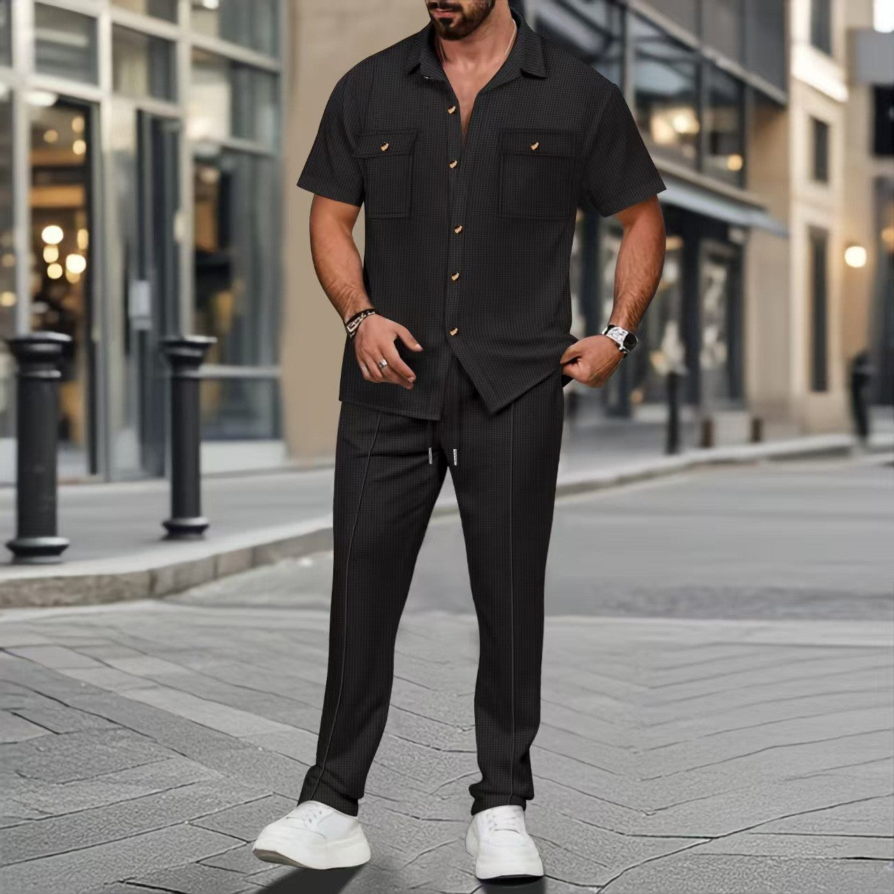 Herren Freizeitanzug mit modernem Streifenmuster und praktischen Taschen R&B