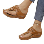 Damen Zehentrenner-Sandaletten mit floralem Design und rutschfester Sohle R&B