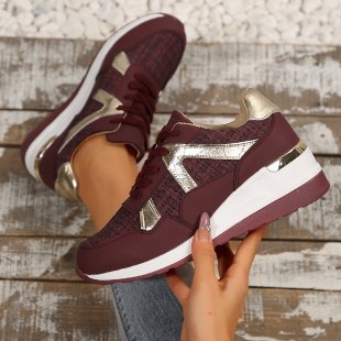 Damen Sportliche Sneakers mit schimmerndem Akzent R&B