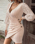 Damen Kurzarm Kleid mit raffinierten Spitzenärmeln und elegantem Wickeldesign R&B