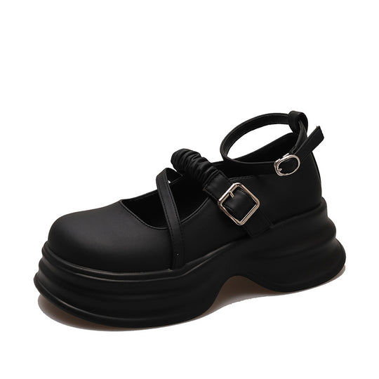 Damen Bequeme Sandalen mit innovativer Riemenverzierung R&B