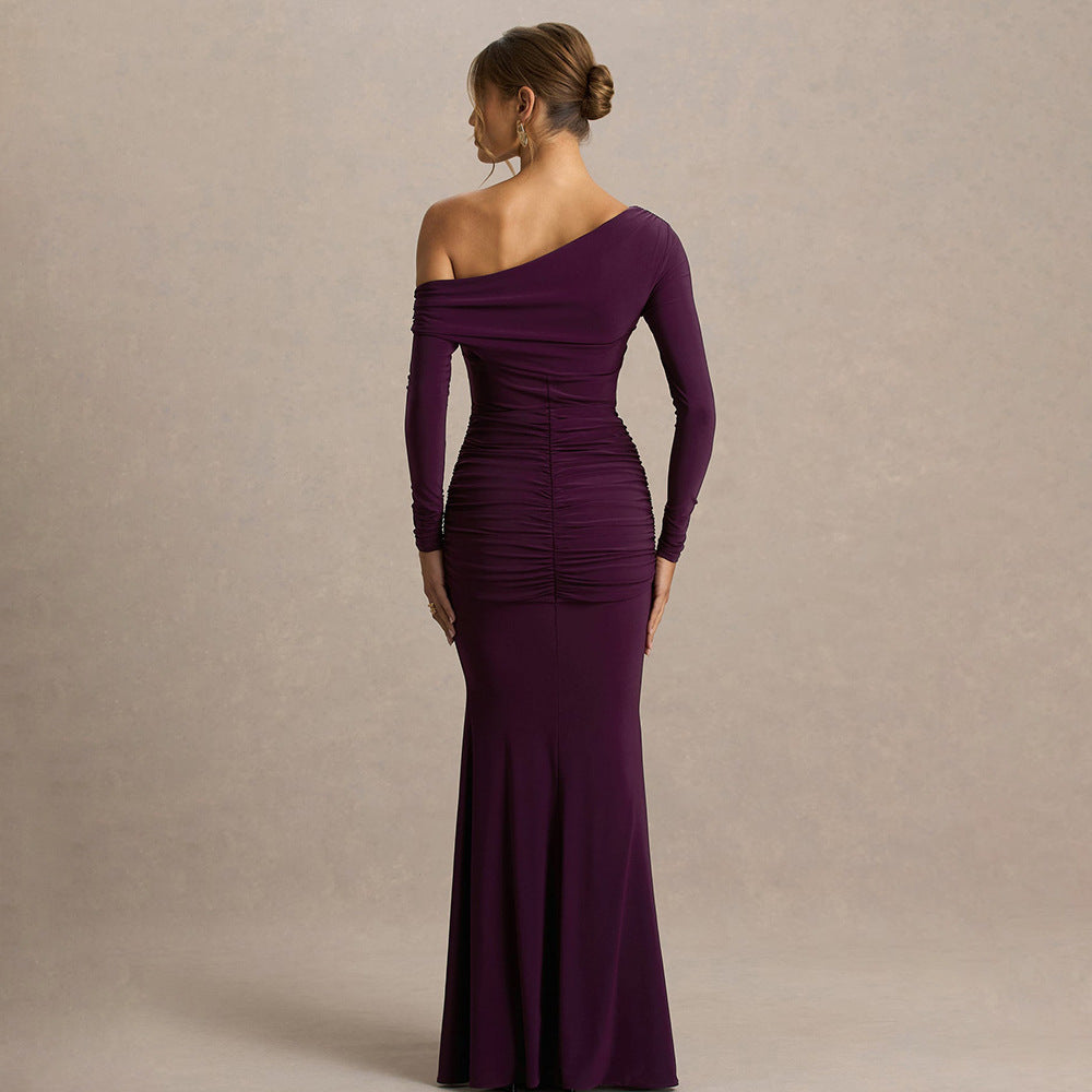 Damen figurbetontes Maxikleid mit asymmetrischem Design und Faltenwurf R&B