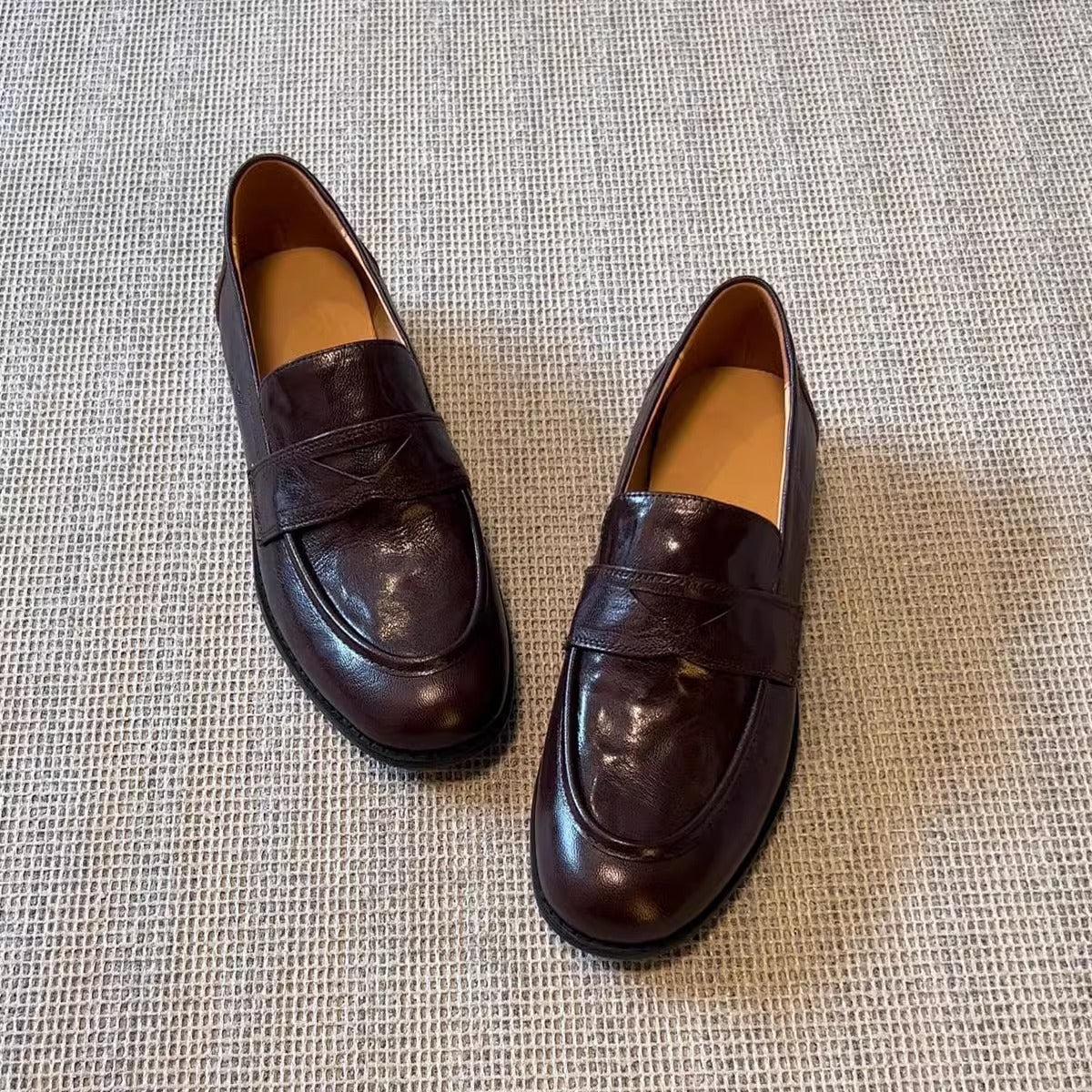 Damen Mokassins aus hochwertigem Leder mit elegantem Schlupfdesign R&B