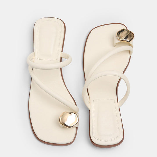 Damen Zehentrenner-Sandalen mit elegantem Riemendesign und goldfarbenem Akzent R&B
