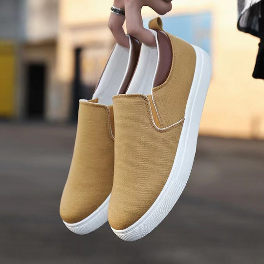 Damen Slip-On Sneakers mit flexiblem Obermaterial und rutschfester Sohle R&B