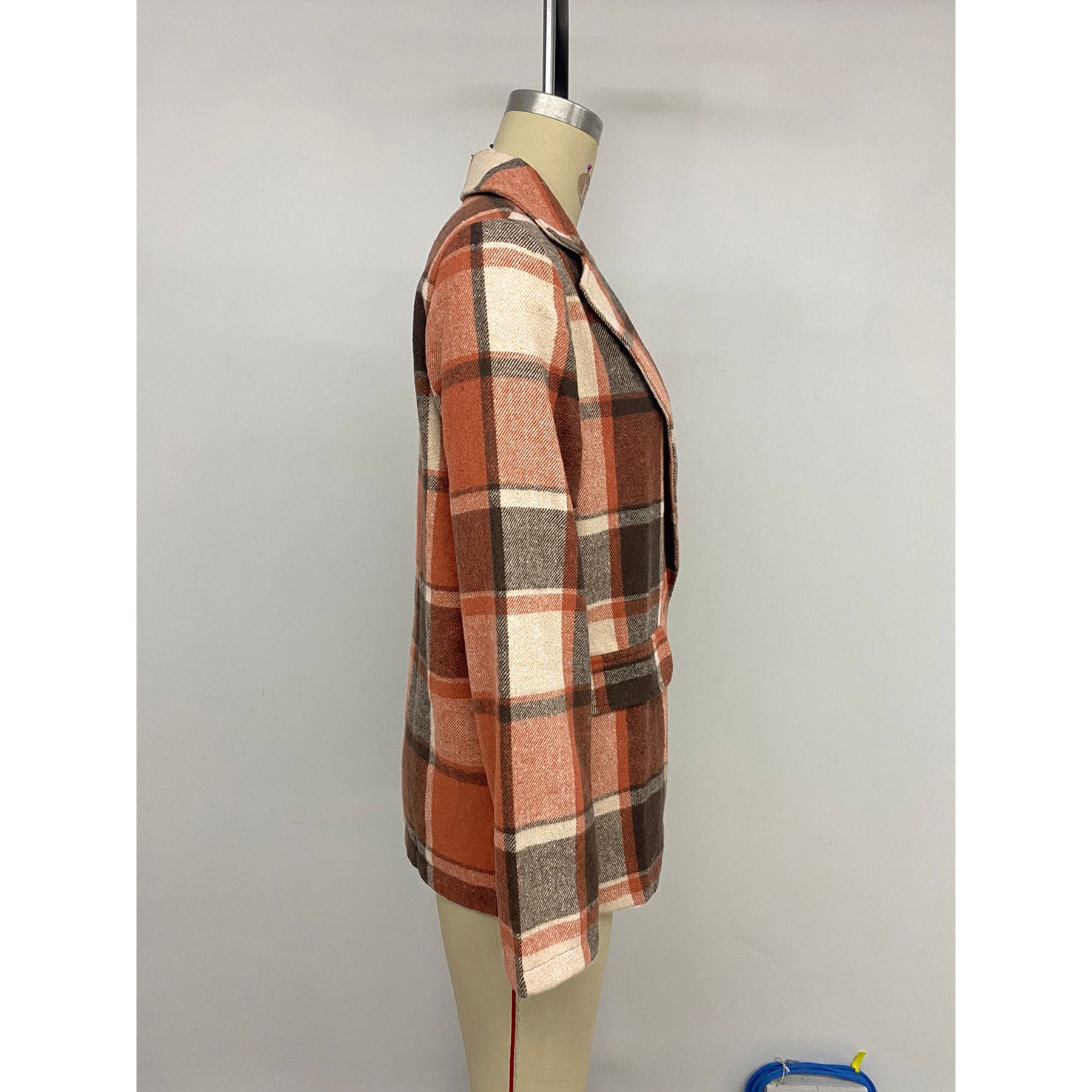 Damen Karierter Blazer aus weichem Wollmix R&B