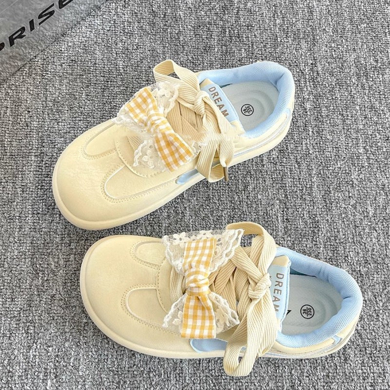 Damen Sportliche Sneaker mit verspieltem Schleifendetail