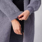 Damen Kuscheliger Strickmantel mit seitlichen Schlitzen und weitem Schnitt R&B
