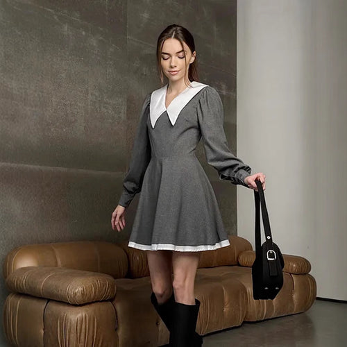 Damen Lässiges Minikleid mit schickem Kragen R&B