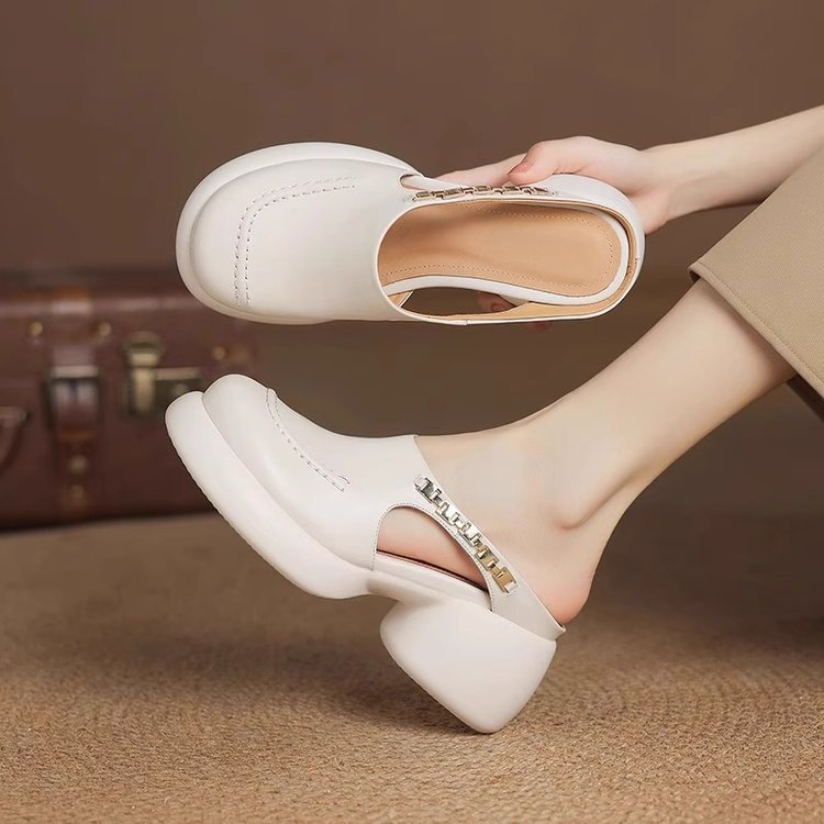 Damen Clogs mit elegantem Riemen und modischem Blockabsatz