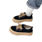 Damen Plattform Sneakers mit luxuriösem Wildleder-Obermaterial und modischem Schnürdesign