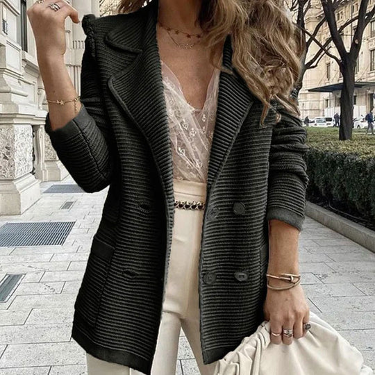 Damen eleganter Strickblazer mit doppelter Knopfleiste und Taschen R&B