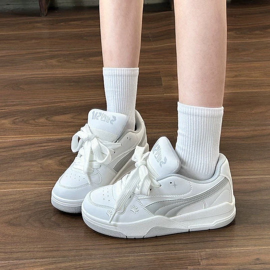 Damen Sportliche Sneaker mit hochwertigem Obermaterial und gepolsterter Innensohle R&B