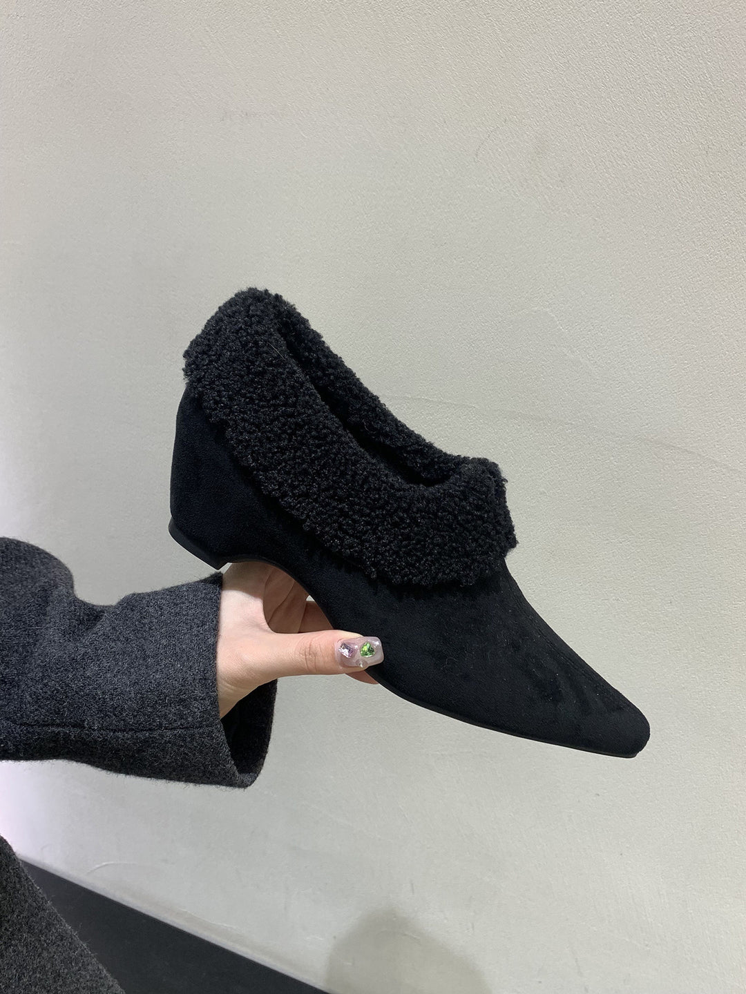 Damen Stiefeletten mit kuscheligem Kunstfellkragen und eleganter Form R&B