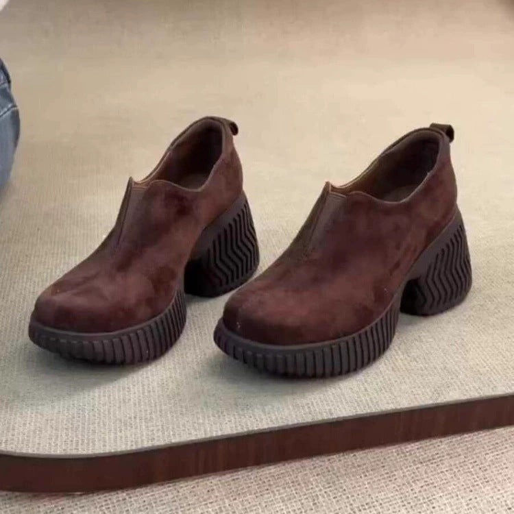 Damen modische Stiefeletten im angesagten Design mit erhöhter Laufsohle R&B