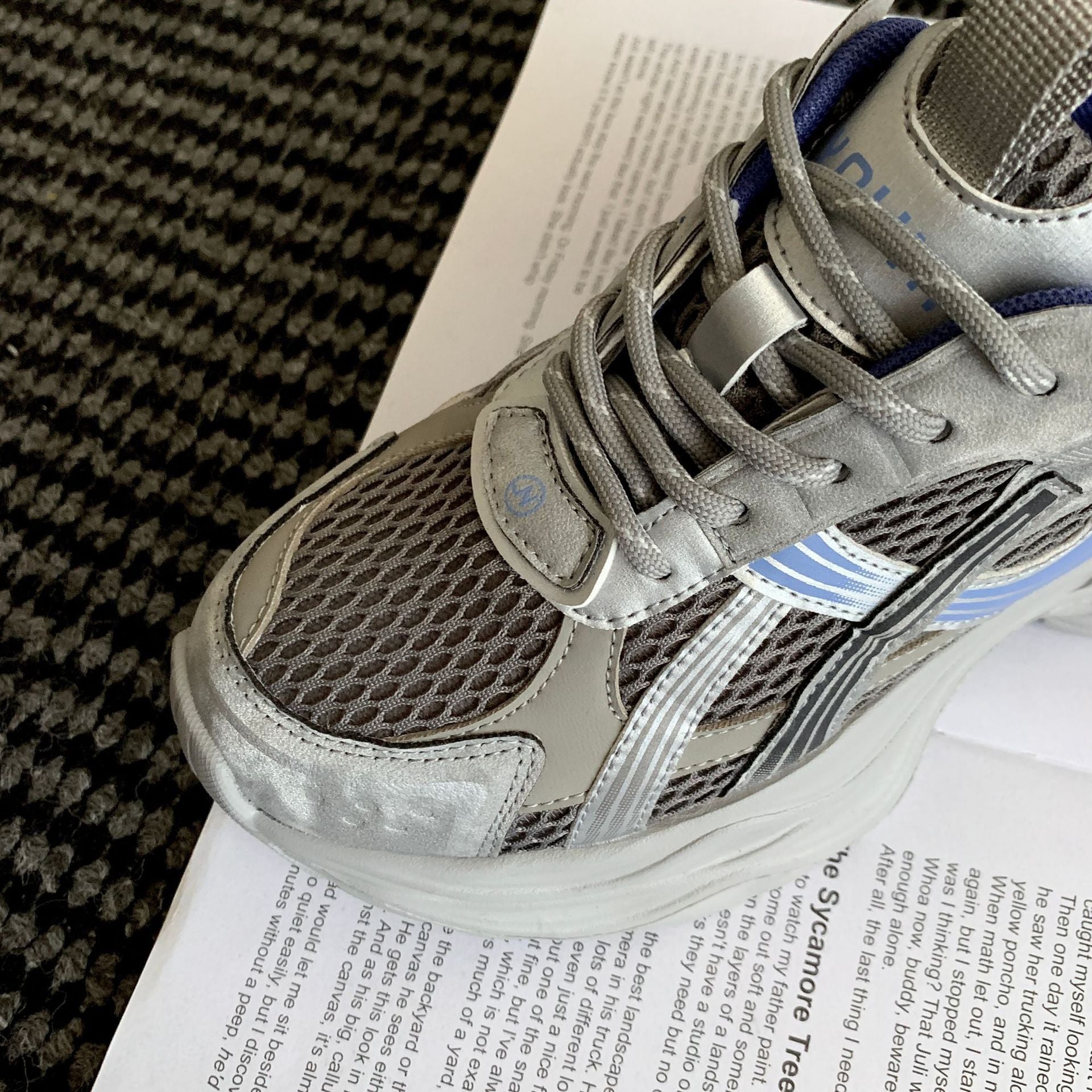 Damen Sportliche Lauf Sneakers mit atmungsaktiver Mesh-Oberfläche und komfortabler Dämpfung R&B