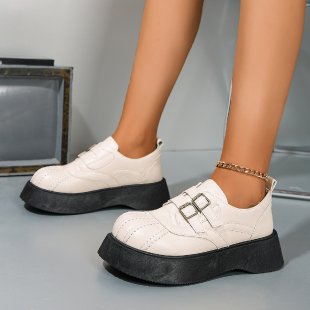 Damen Plateau-Sneaker mit modischer Schnallenverzierung R&B