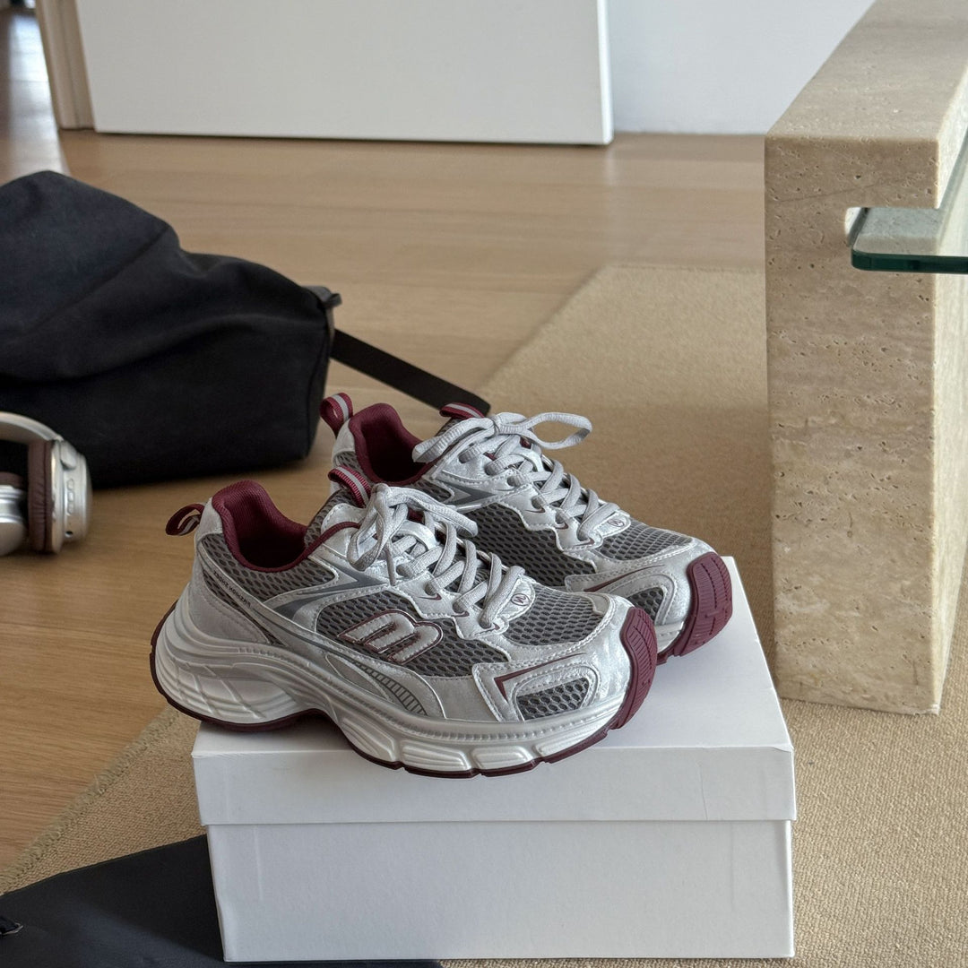 Damen Sportliche Sneaker mit atmungsaktiver Oberflächenstruktur und stoßdämpfendem Komfort R&B
