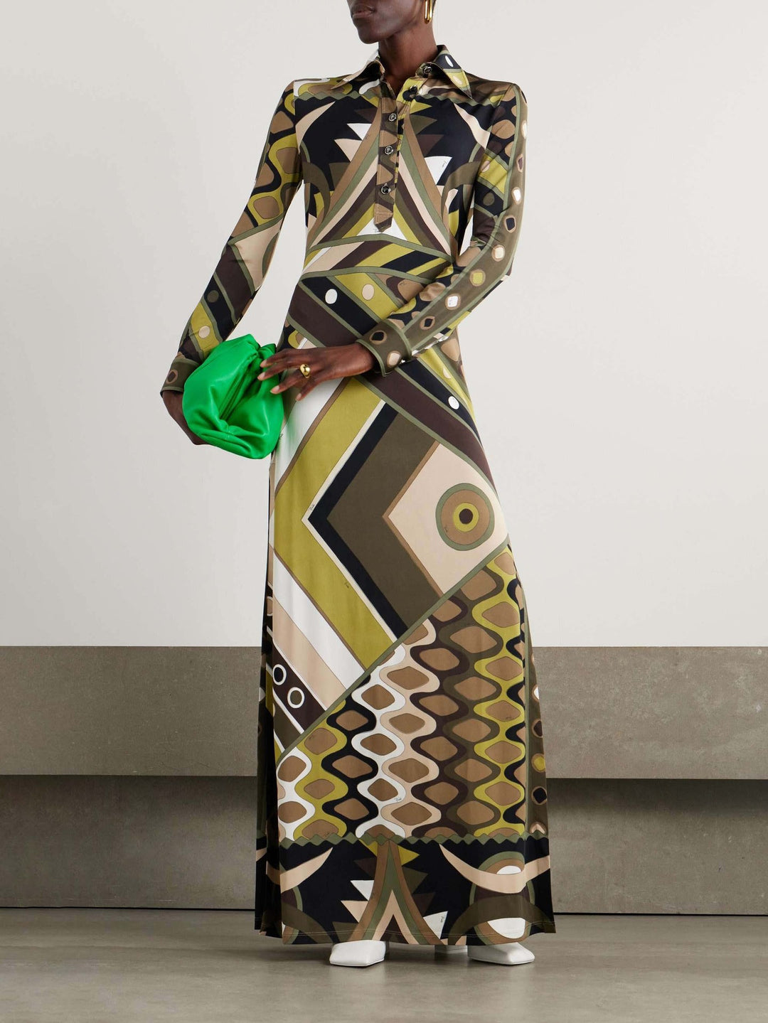 Damen Maxikleid mit geometrischem Muster und Knopfdetails R&B