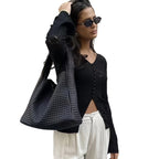 Damen Elegantes Longsleeve-Oberteil mit Lochmuster und Knopfleiste R&B