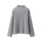 Damen modischer Strickpullover mit hohen Kragen und eleganten Seitendetails R&B