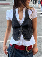 Damen Denim-Weste mit eleganten Knopfdetails und modernen Taschen R&B