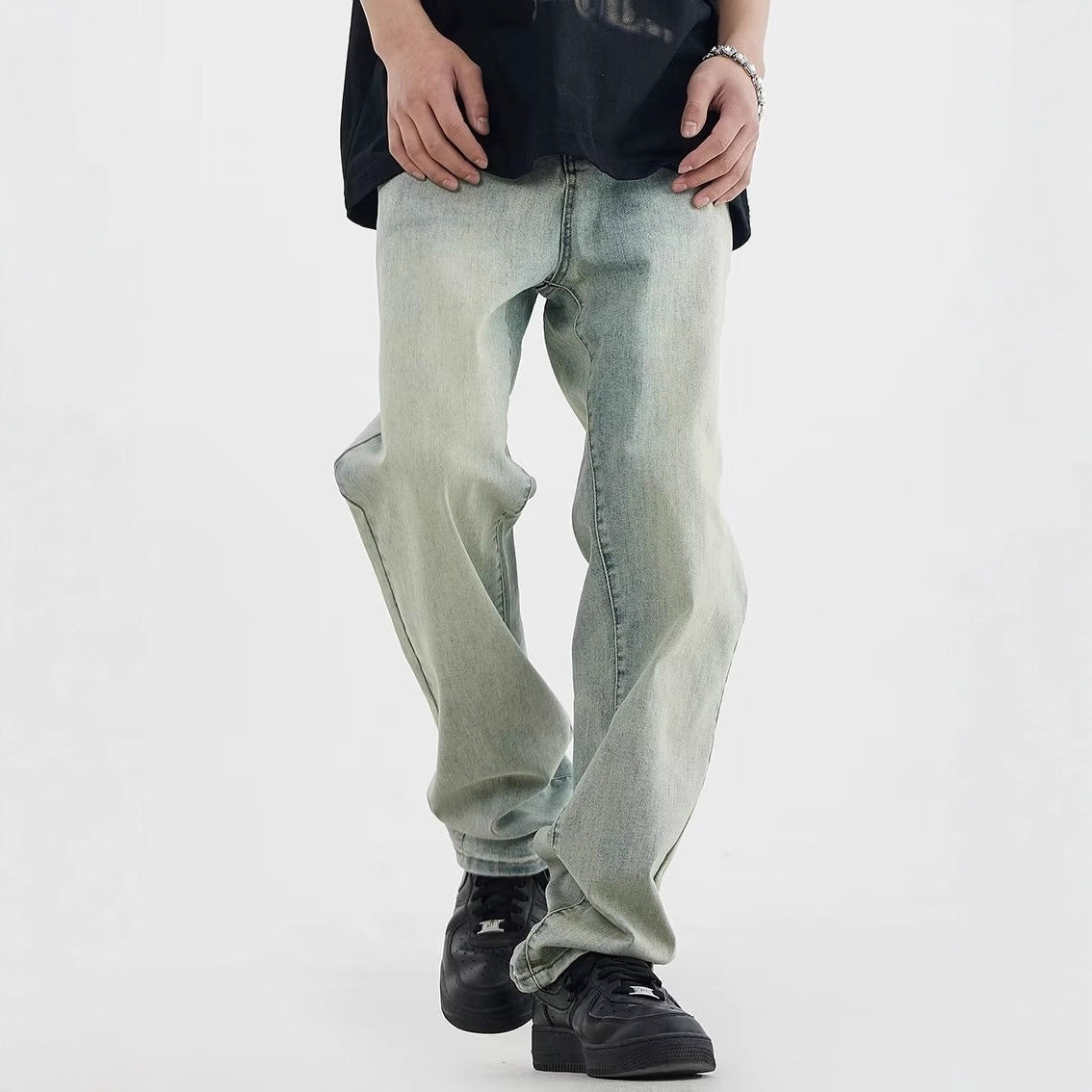 Herren lockere Denim-Jeans mit niedriger Bundhöhe