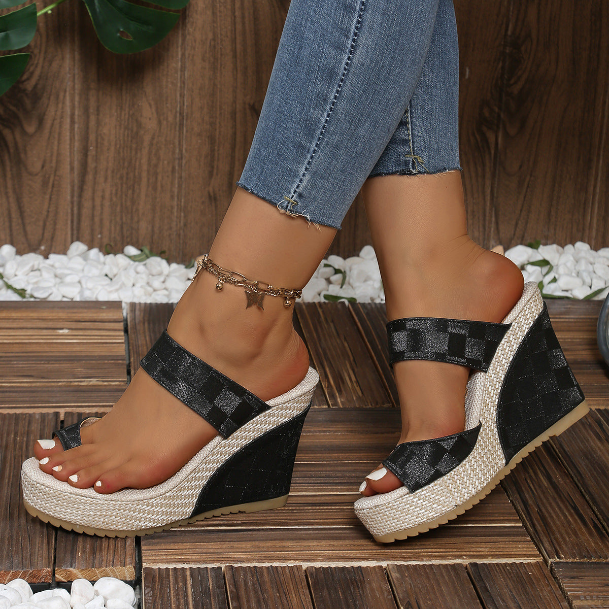 Damen Wedge-Sandalen mit atmungsaktivem Obermaterial und komfortablem Fußbett R&B