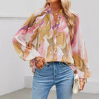 Damen Bluse mit kunstvollem Druck und geschöpften Ärmeln