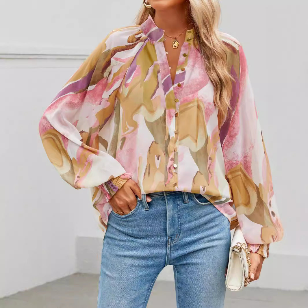 Damen Bluse mit kunstvollem Druck und geschöpften Ärmeln