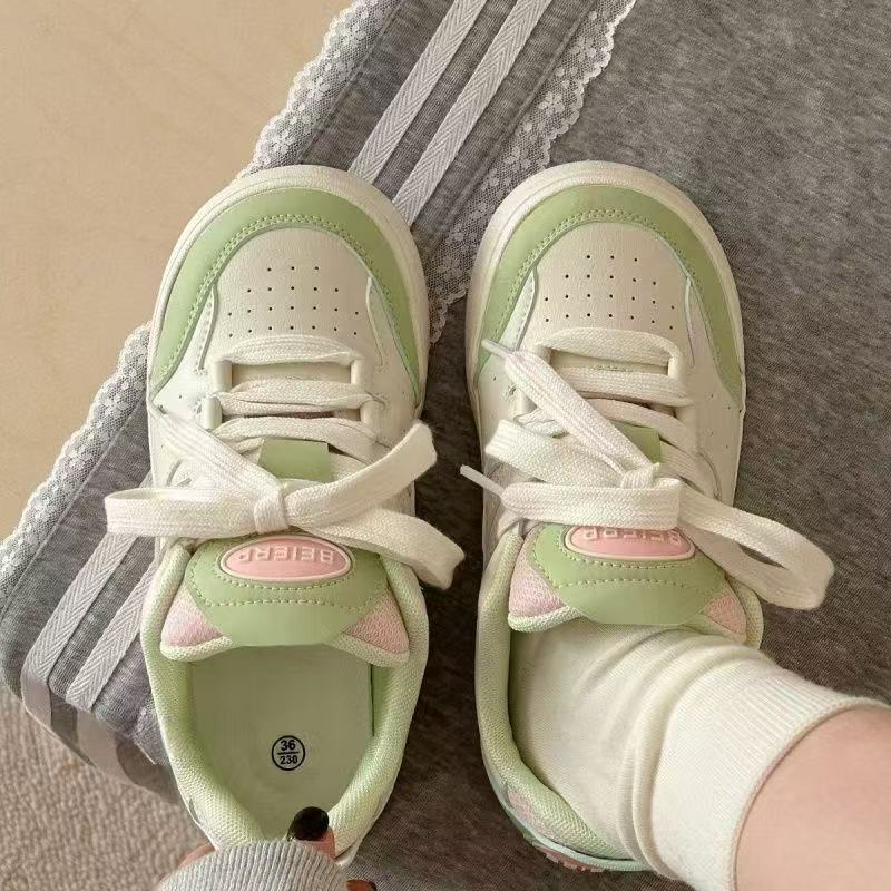 Damen Sportliche Sneakers mit atmungsaktiver Mesh-Oberfläche und dämpfendem Sohlenprofil R&B