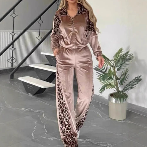Damen Sportlicher Lounge-Anzug mit elegantem Leoprint R&B