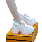 Damen Sportliche Clogs mit verstellbarem Riemen und elegantem Blumenakzent
