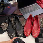 Damen Ballerinas mit luftiger Lochmusterung und trendigen Punkten R&B