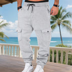 Herren nan robuste Cargo-Jogginghose mit elastischem Tunnelzugbund, aufgesetzten Klappentaschen und engem Beinabschluss R&B