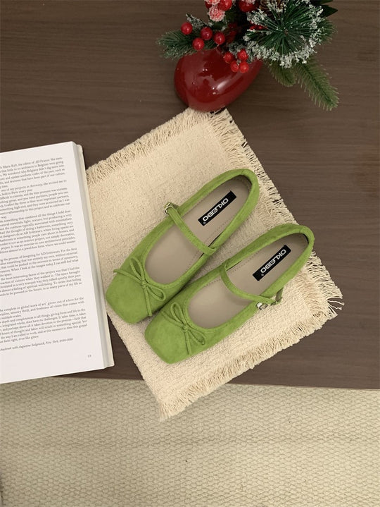 Damen elegante Ballerinas mit floralem Muster und zierlichen Riemen R&B