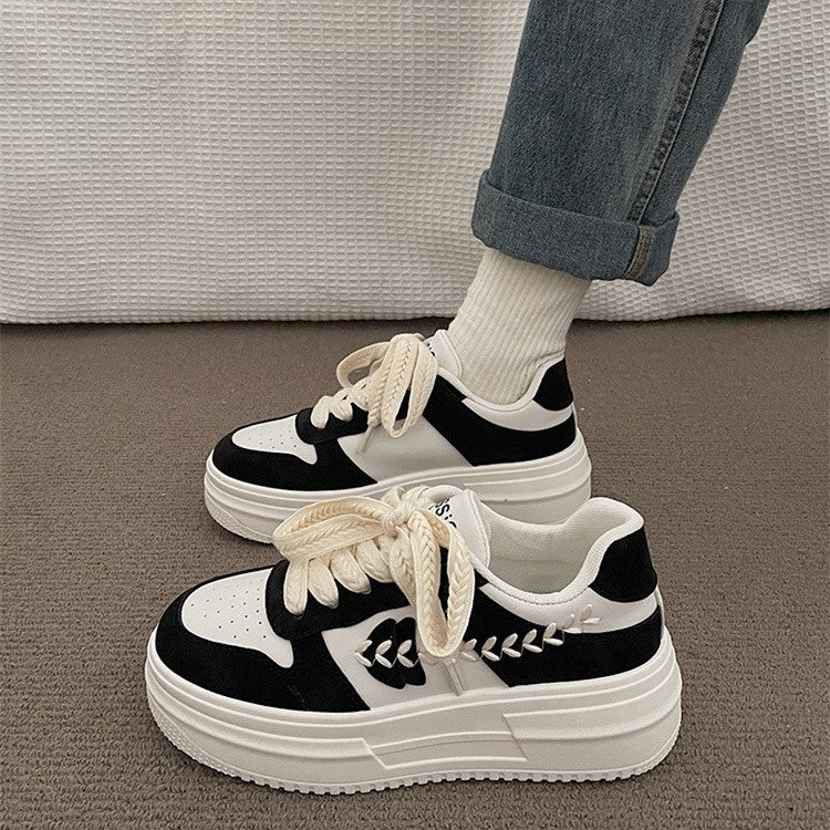 Damen Sneakers mit modischem Design und bequemem Plateau