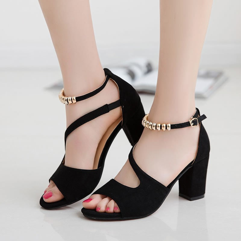 Damen Blockabsatz-Sandalen mit offenem Zehenbereich und elegantem Riemendesign R&B