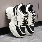 Damen Sportliche Chunky Sneakers mit innovativen Dämpfungselementen und rutschfester Sohle R&B