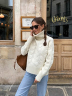 Damen gemütlicher Pullover mit hohem Kragen und Kabelstrick R&B