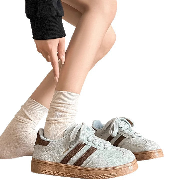 Damen Sportliche Sneakers aus weichem Wildleder mit atmungsaktiven Einsätzen