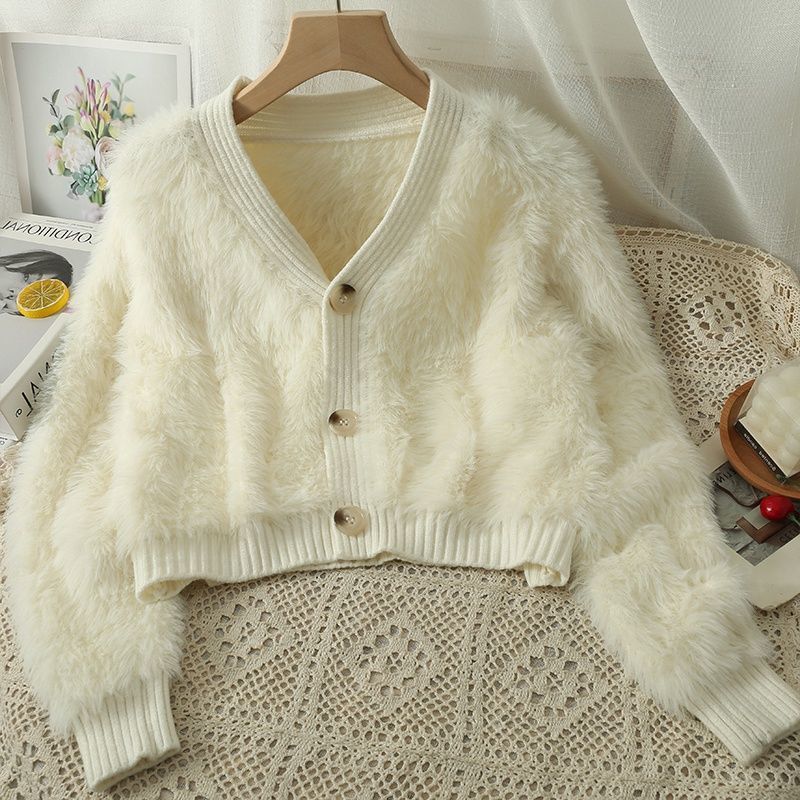 Damen Kuscheliger Cropped Cardigan mit Knopfleiste und weichem Teddy-Fell
