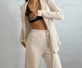 Damen Strickanzug im modernen Look mit eleganten Details R&B