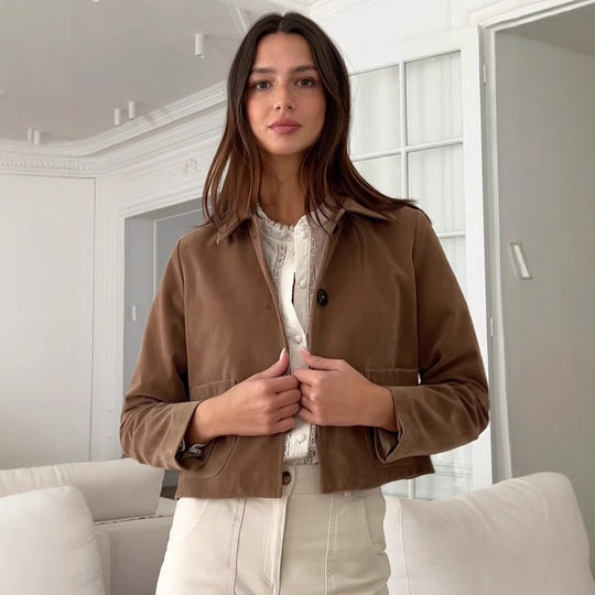 Damen modische Kurzjacke mit hochgeschlossenem Kragen und praktischen Taschen R&B