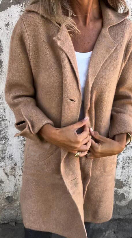 Damen Eleganter Oversize-Wollmantel mit Durchgehender Knopfleiste und Praktischen Taschen