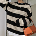 Damen modischer Strickpullover mit breiten Streifen und lockerer Passform R&B