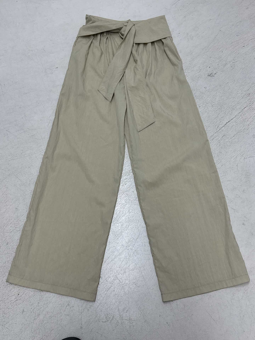 Damen weite Sommerhose mit elegantem Bindeband R&B